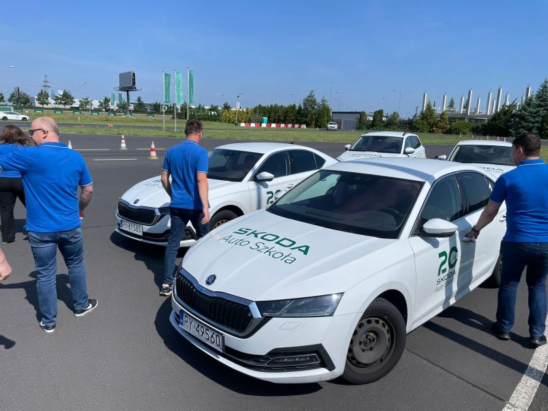 autodrom-4.jpg autodrom-4.jpg
